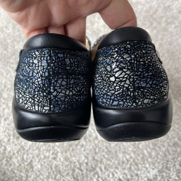 Allegria Keli Pro Crackle Pop Leather Mule Clogs 39/ 9 Blue Silver Comfort Shoes - Picture 4 of 11